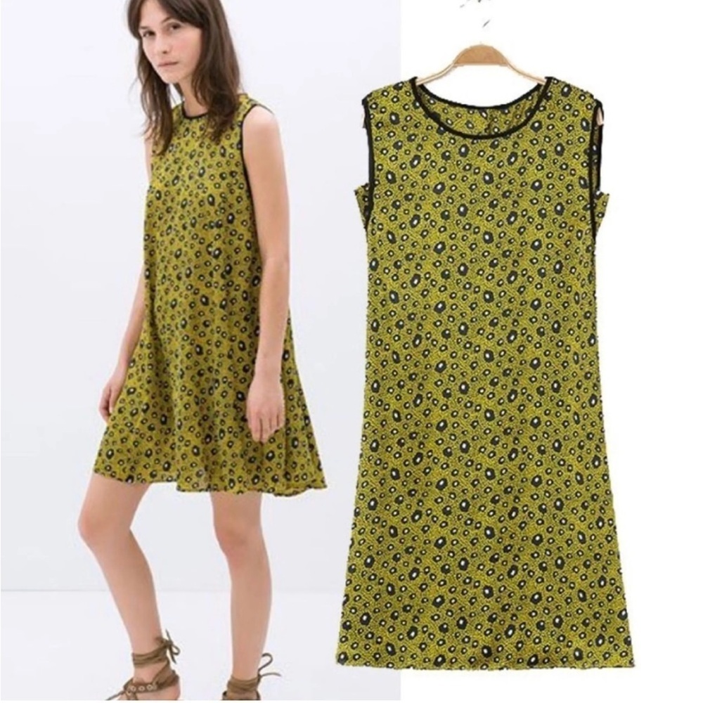 Zara Womens Size Small Sleeveless‎ Shift Dress Yellow Navy White Geo Button Back